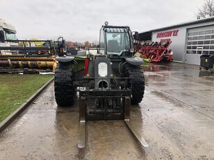 xe nâng càng Claas Scorpion 7040