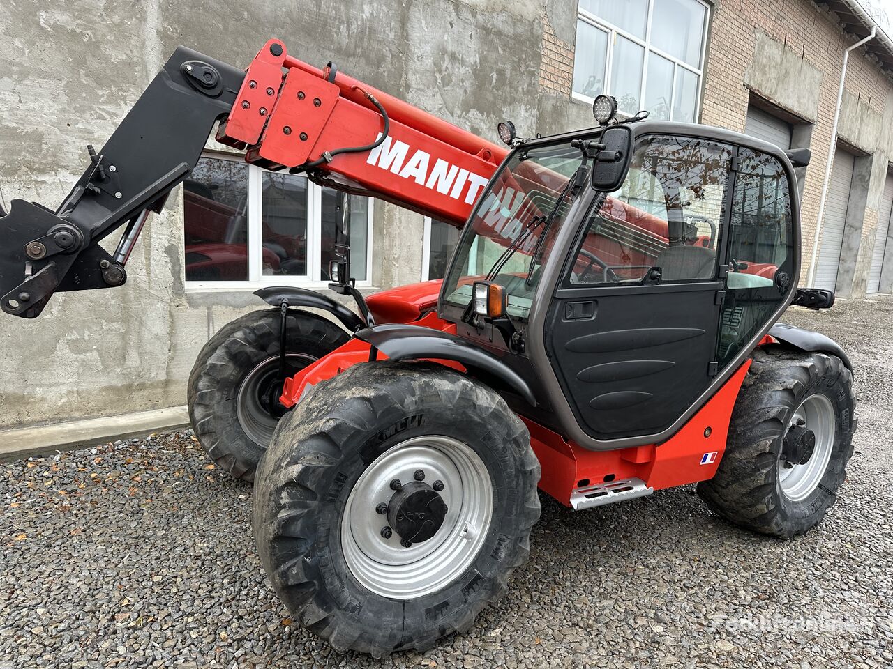 xe nâng càng Manitou MT932